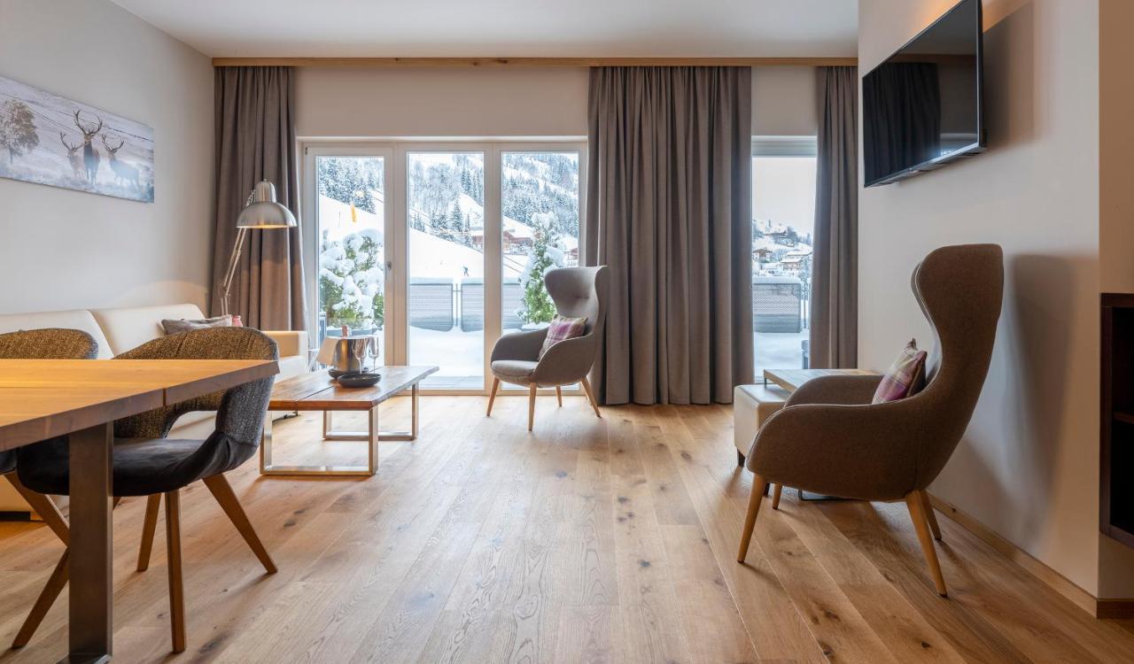 Hotel Residenz Hochalm - Ski In - Ski Out Σάαλμπαχ-Χίντεργκλεμ Εξωτερικό φωτογραφία