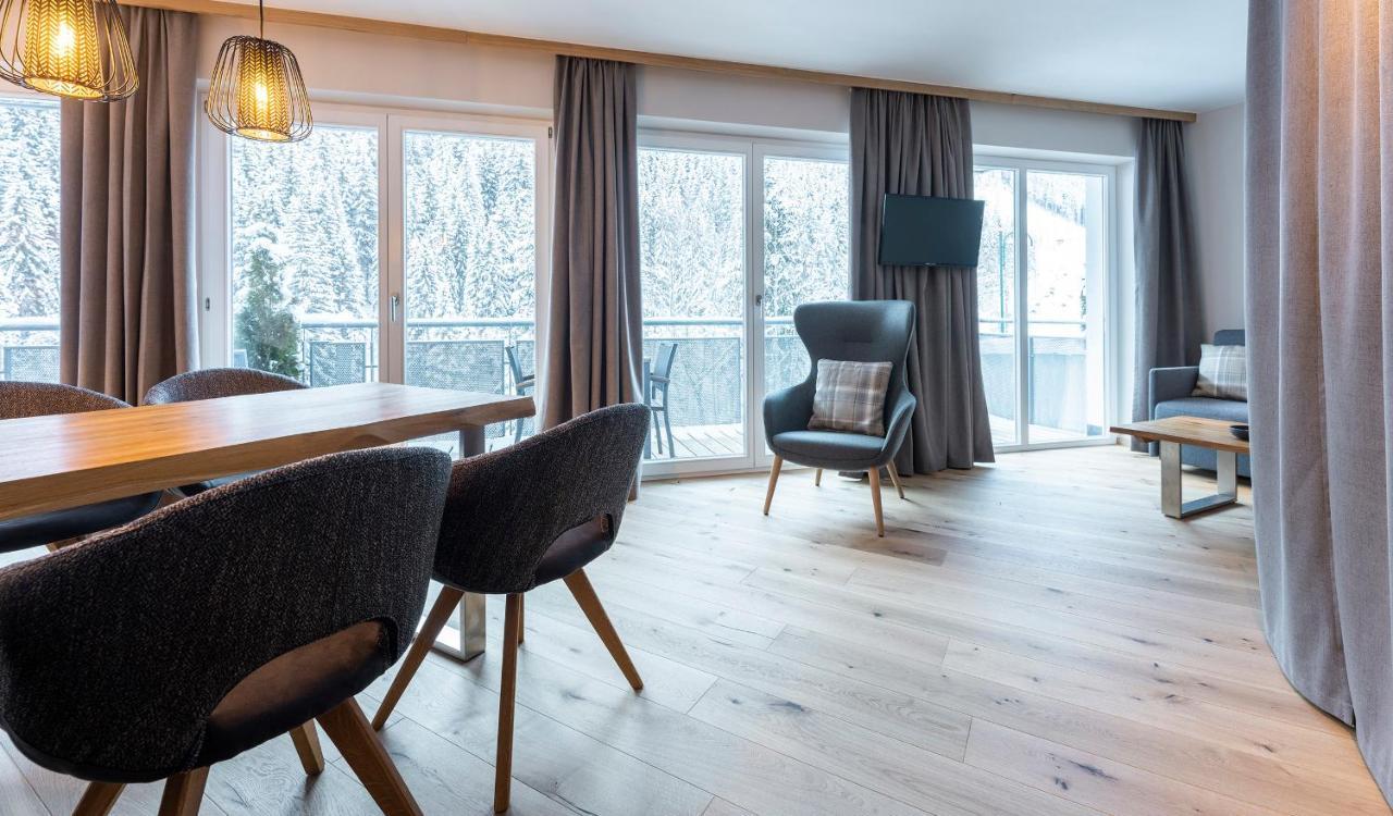 Hotel Residenz Hochalm - Ski In - Ski Out Σάαλμπαχ-Χίντεργκλεμ Εξωτερικό φωτογραφία