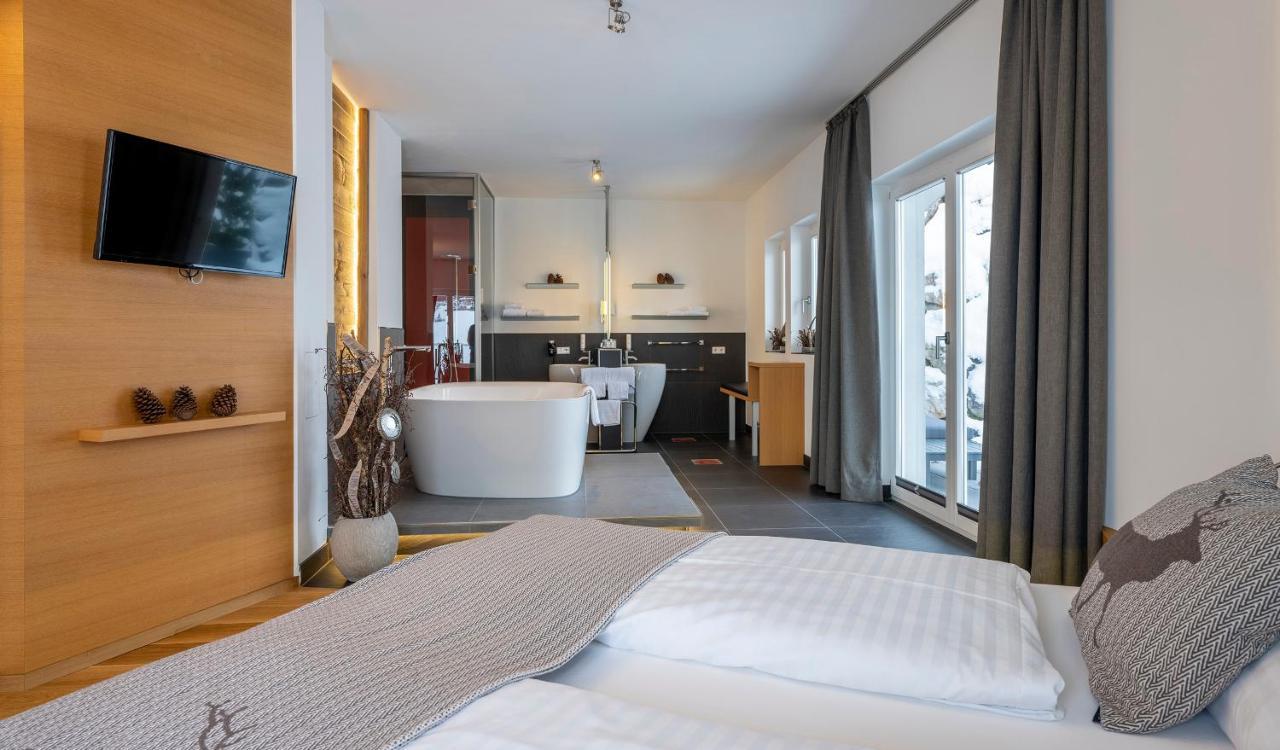 Hotel Residenz Hochalm - Ski In - Ski Out Σάαλμπαχ-Χίντεργκλεμ Εξωτερικό φωτογραφία